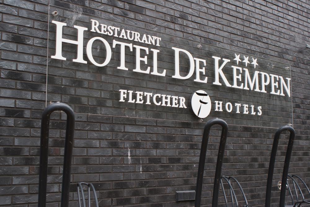 Fletcher Hotel-Restaurant De Kempen 르유져 외부 사진